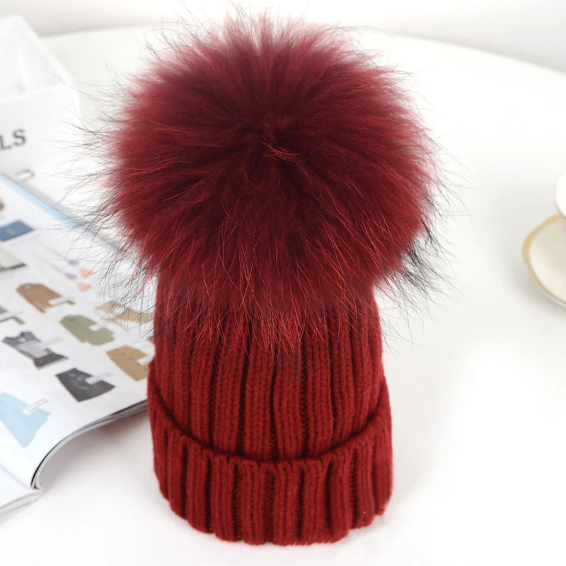 High Quality Real Raccoon Fur Pompom Matching Hats for Mom and Baby Fashion Women's Winter Knitted Fox Fur Pom Pom Beanie Hats