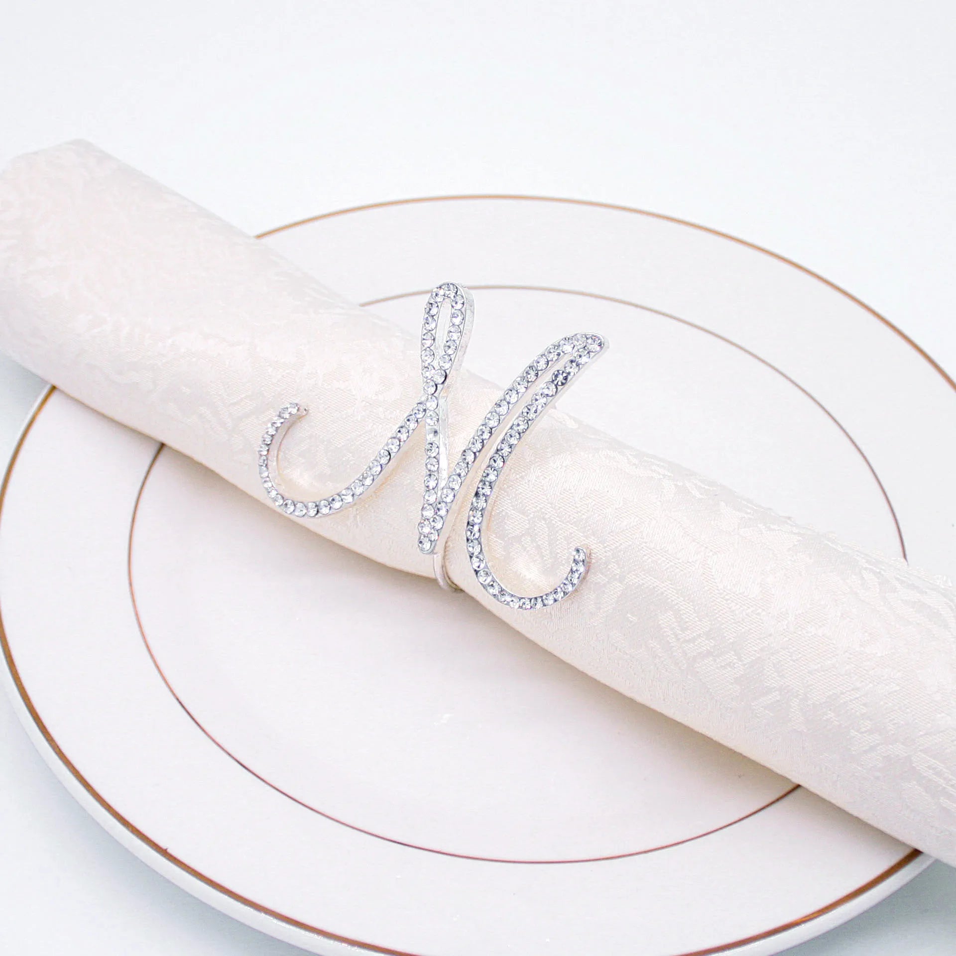 Customizable Luxury 'M' Napkin Holder Classic Rhinestone Letter Napkin Ring Accessories Wedding Christmas Party Table