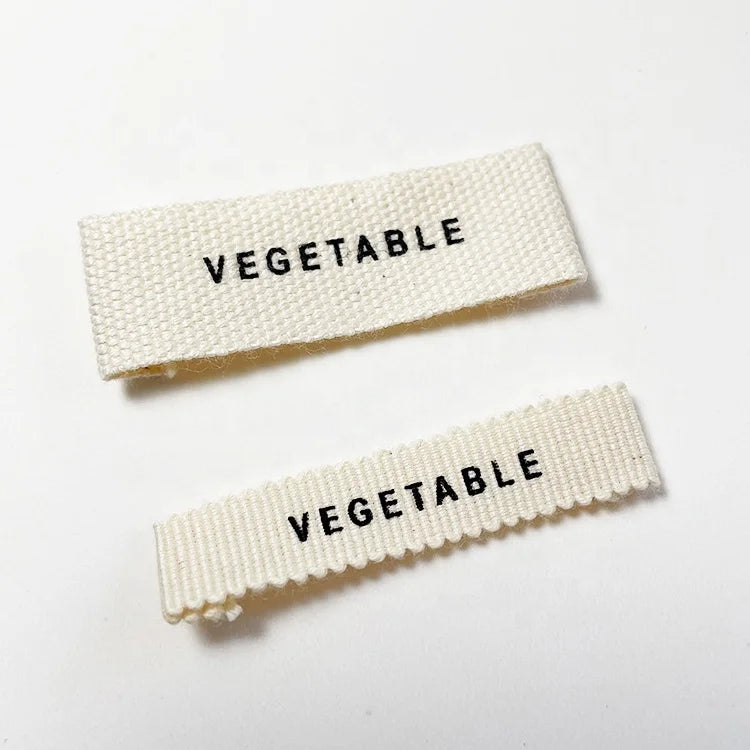 Custom Organic Cotton Eco-Friendly Garment Labels Smooth Rectangle/Square Pattern 1000pcs End Fold Screen Printed Brand Name