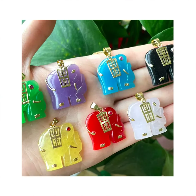 Wholesale Fine Fashion Jewelry Sets Price Jadeite Necklaces Natural Gold Elephant Jade Stone Chain Pendant Necklace for Women
