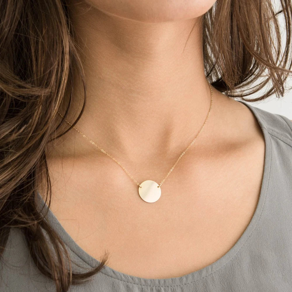 EManco Fashion Necklace Simple 316L Titanium Steel Round Pendant Geometric Glossy Necklace Lettering Clavicle Chain
