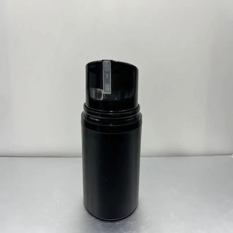 Wholesale Luxury PP Cosmetic Lotion Packaging Bottle New Design 30ml 50ml 80ml 100ml 150ml Capacities Black Airless Pump Cream