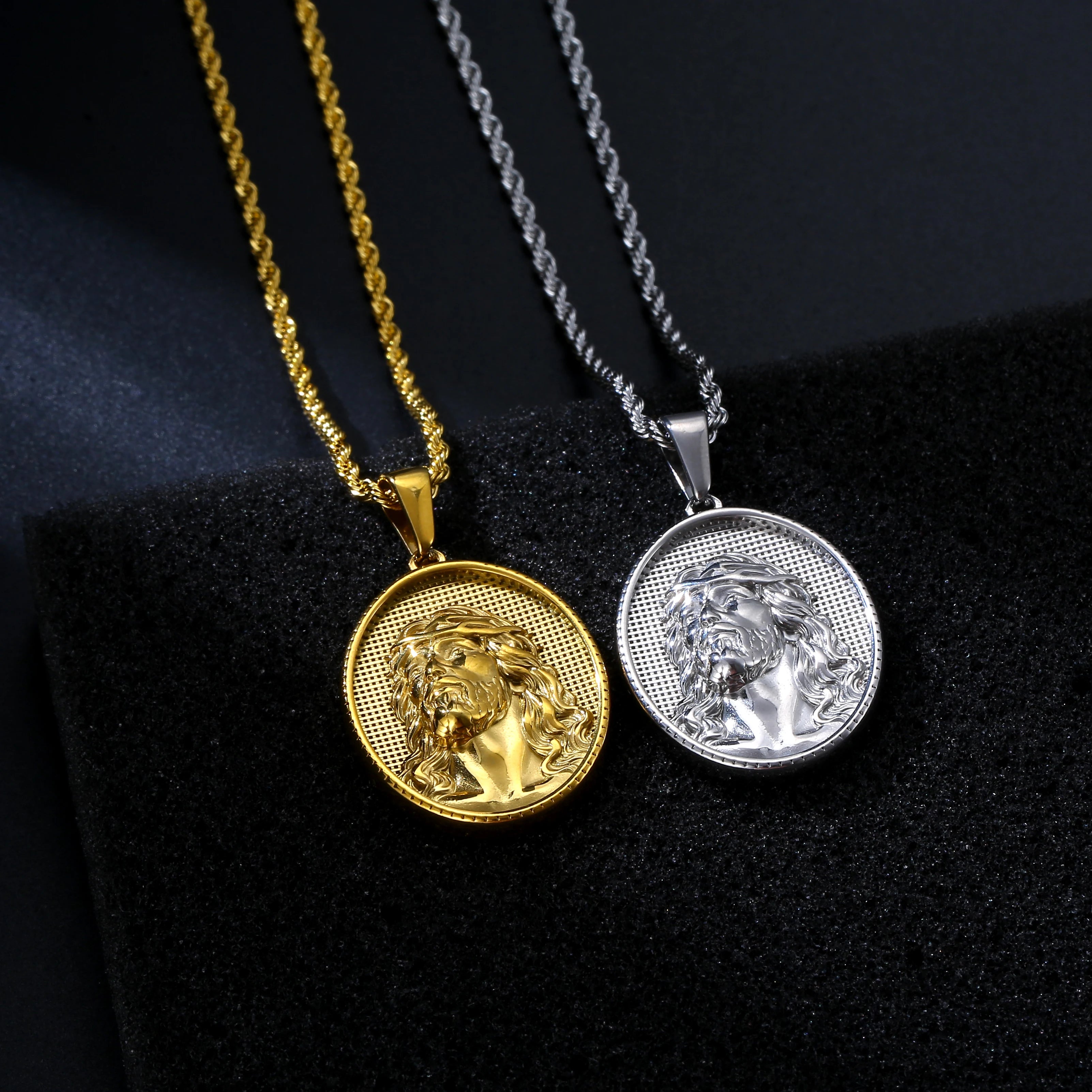 Custom Name Necklace 2024 18k Gold Religious Jewelry Stainless Steel Jesus Piece Necklace Punk Jesus Cross Necklace for Men