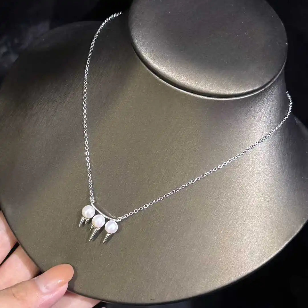 Premium Quality AAAA Grade Platinum Plated Unisex 6-7mm Natural White Freshwater Pearl Pendant Necklace Classic Bread Design