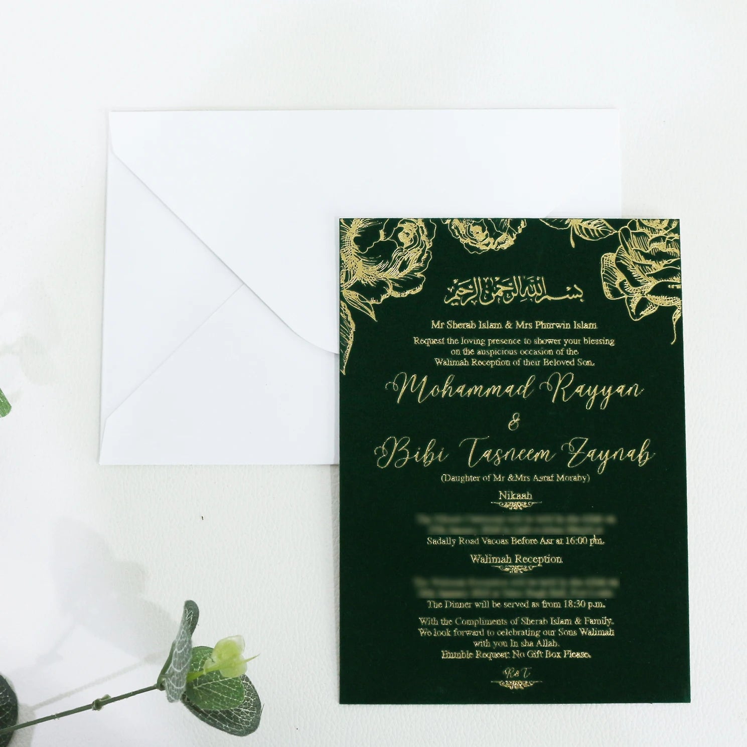 Vintage DIY 5X7 Inches Dark Green Velvet Wedding Invitations and Gold Foiling Luxury Design Paper Envelope