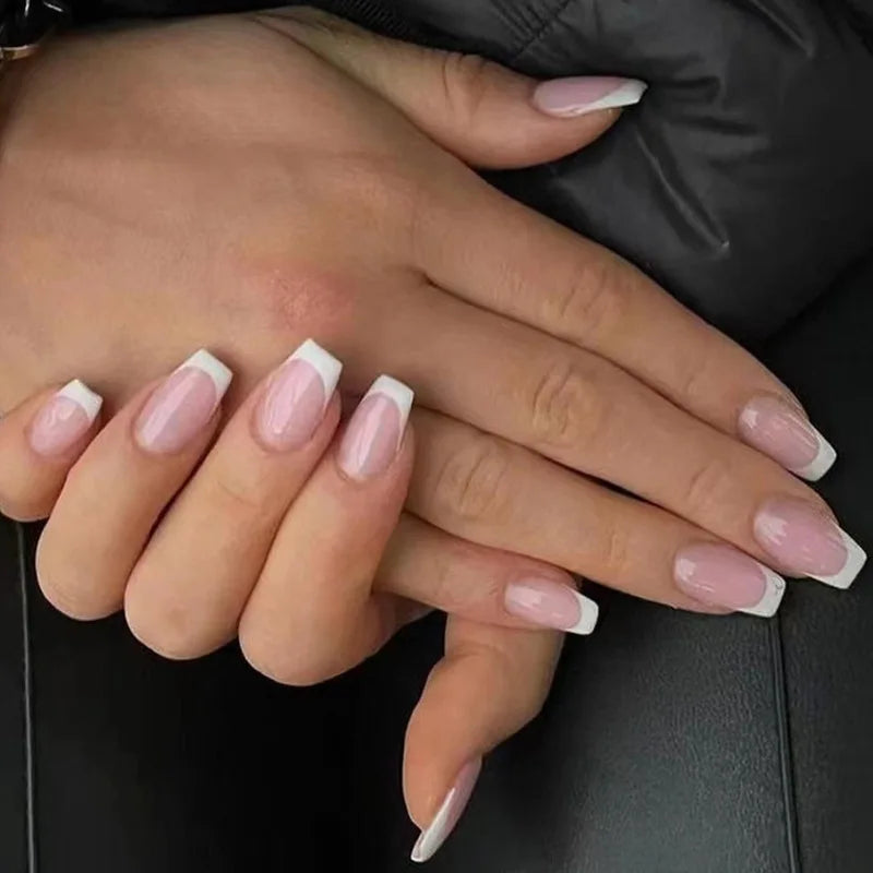 Wholesale 24PCS Boxed Medium French Almond Ballerina Glitter Acrylic Press on Nails Wholesale Full Cover Fashion Finger