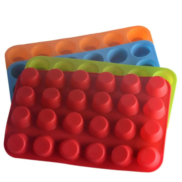 Non Stick BPA Free 100% Silicone 24 Cup Muffin Cupcake Baking Pan