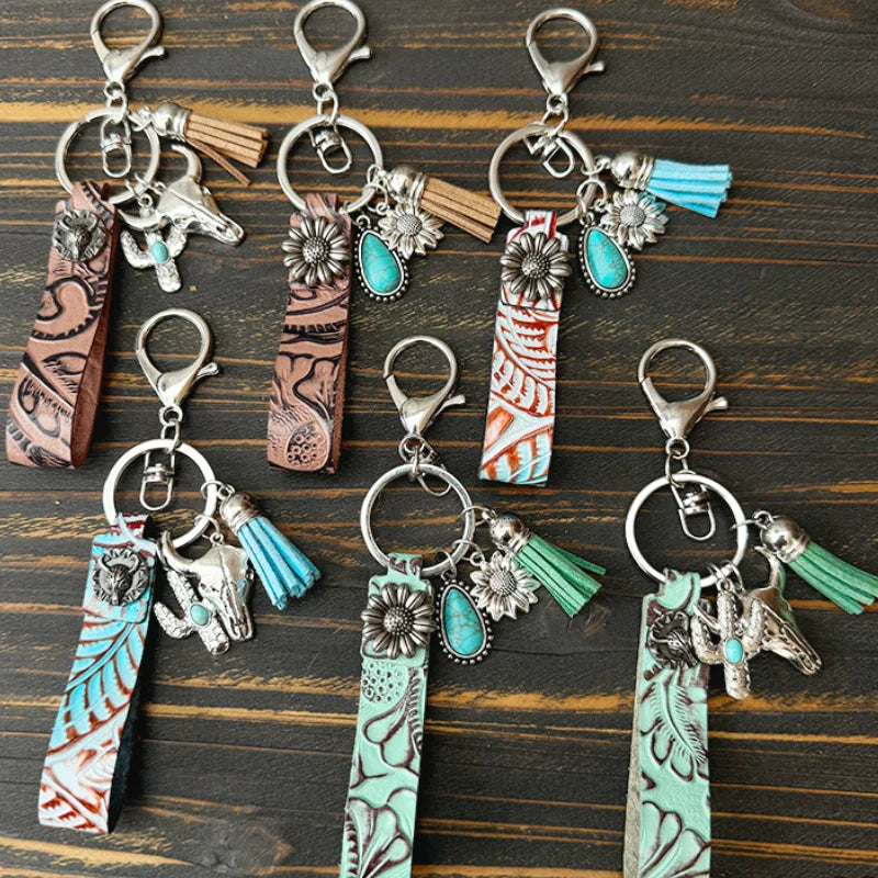 Vintage Western Cowboy Style Keychain  Stainless Steel and Leather Keyring Pendant for Souvenir Use