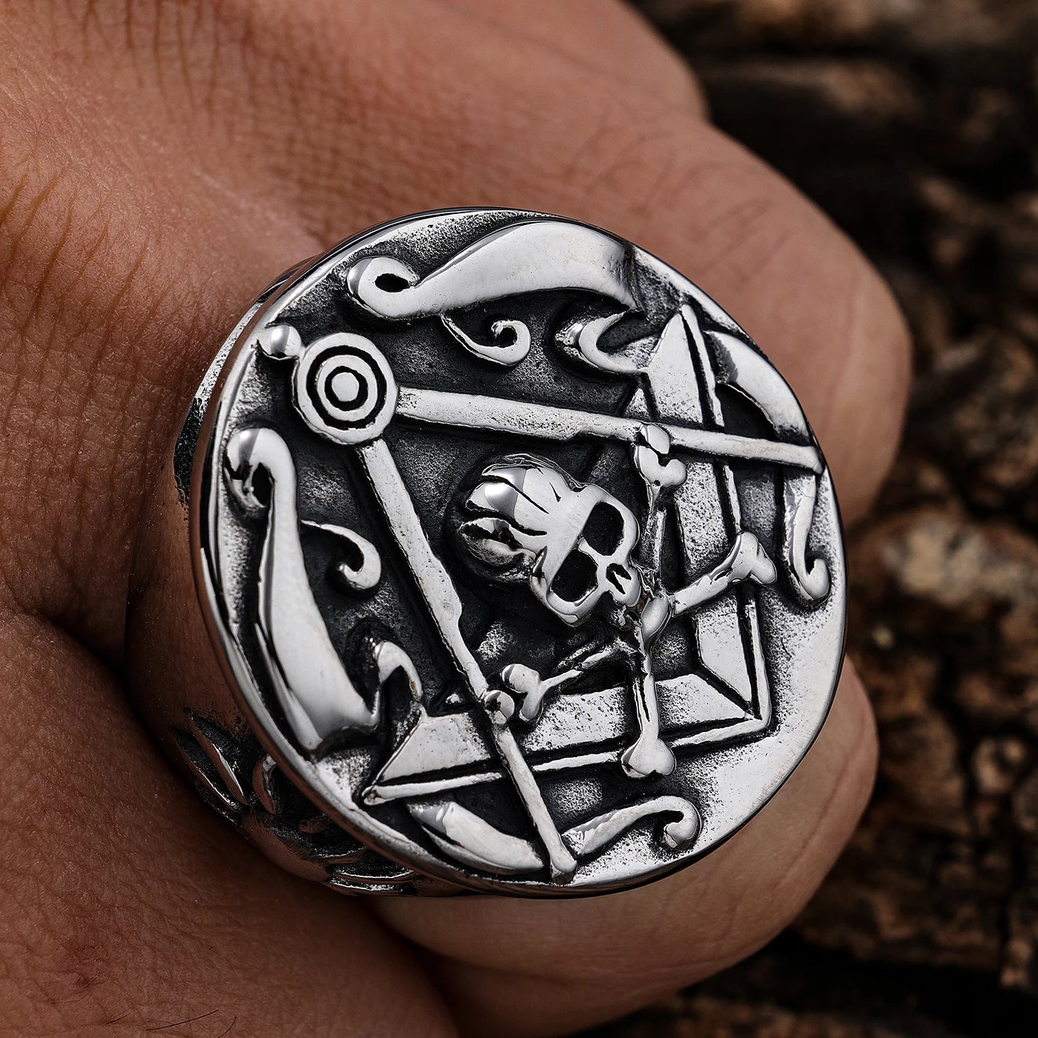 Men Wholesale Gold Plated Masonic Signet Ring Heavy Stainless Steel Locomotive Casting Domineering Free Mason AG Letter Ring Man