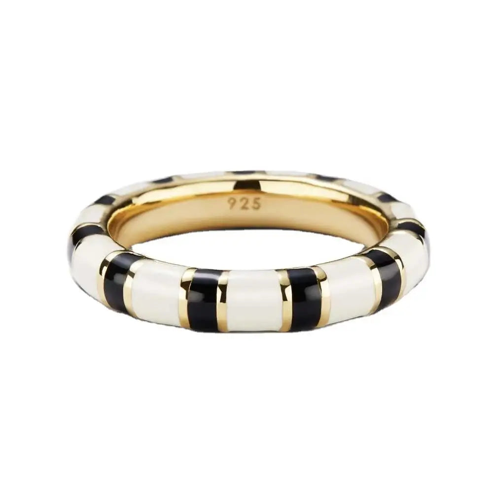 Factory Wholesale 18K Gold Plated Cream and Black Enamel Stripes Ring for Women Wedding Engagement Gift quality Brass Jewelry