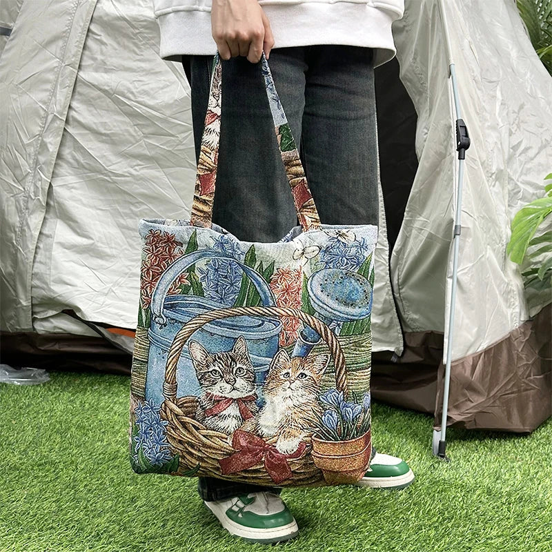 Low MOQ Custom Vintage Jacquard Woven Tapestry Tote Bags with 40% Cotton 60% Polyester Medium/Extra Large Sizes
