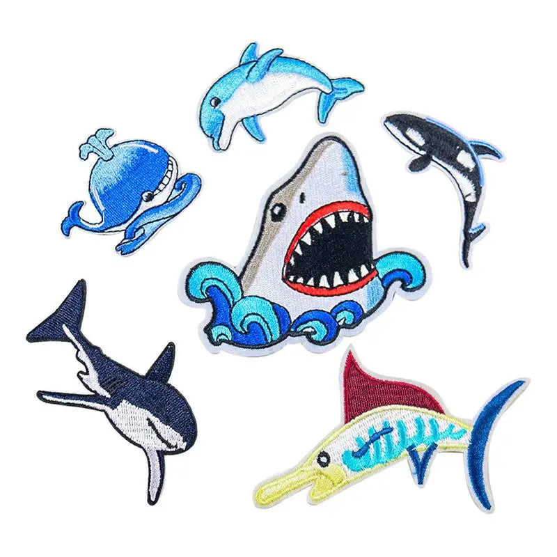 Wholesale Hunting & Fishing Beach Club Embroidery Badge Customised Fish Embroidery Cute Patches Fishing Competition Uniform Logo