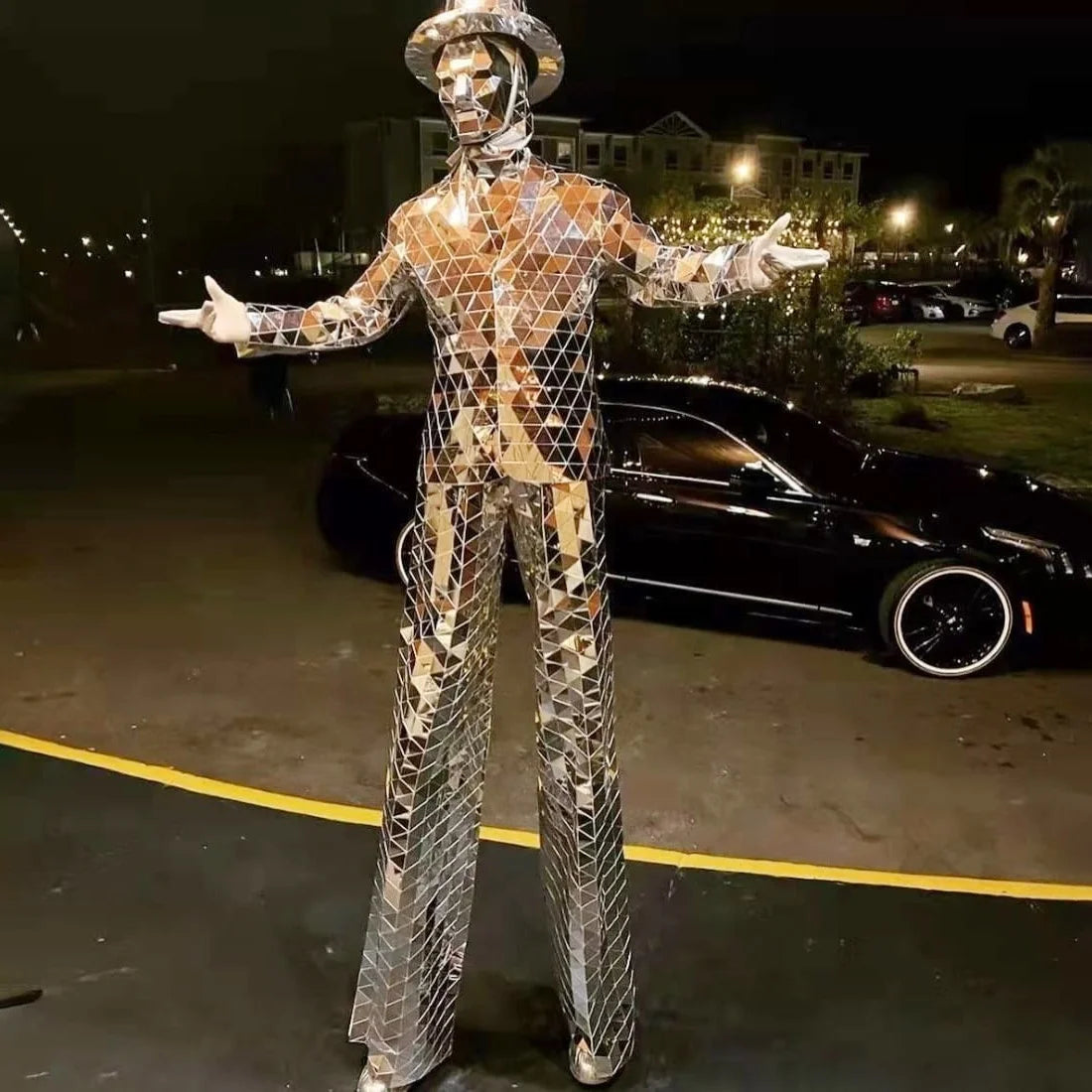 Support Customized Interactive Props Dancer Costume/led Suit Mirror Costume for Performance