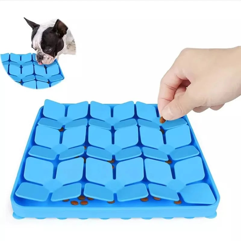 Wholesale 2-in-1 Eco-Friendly Solid Silicone Pet Training Mat Anti-Choking Puzzle Hide Food Lick Sniffing Mat Pet Bowls Feeders