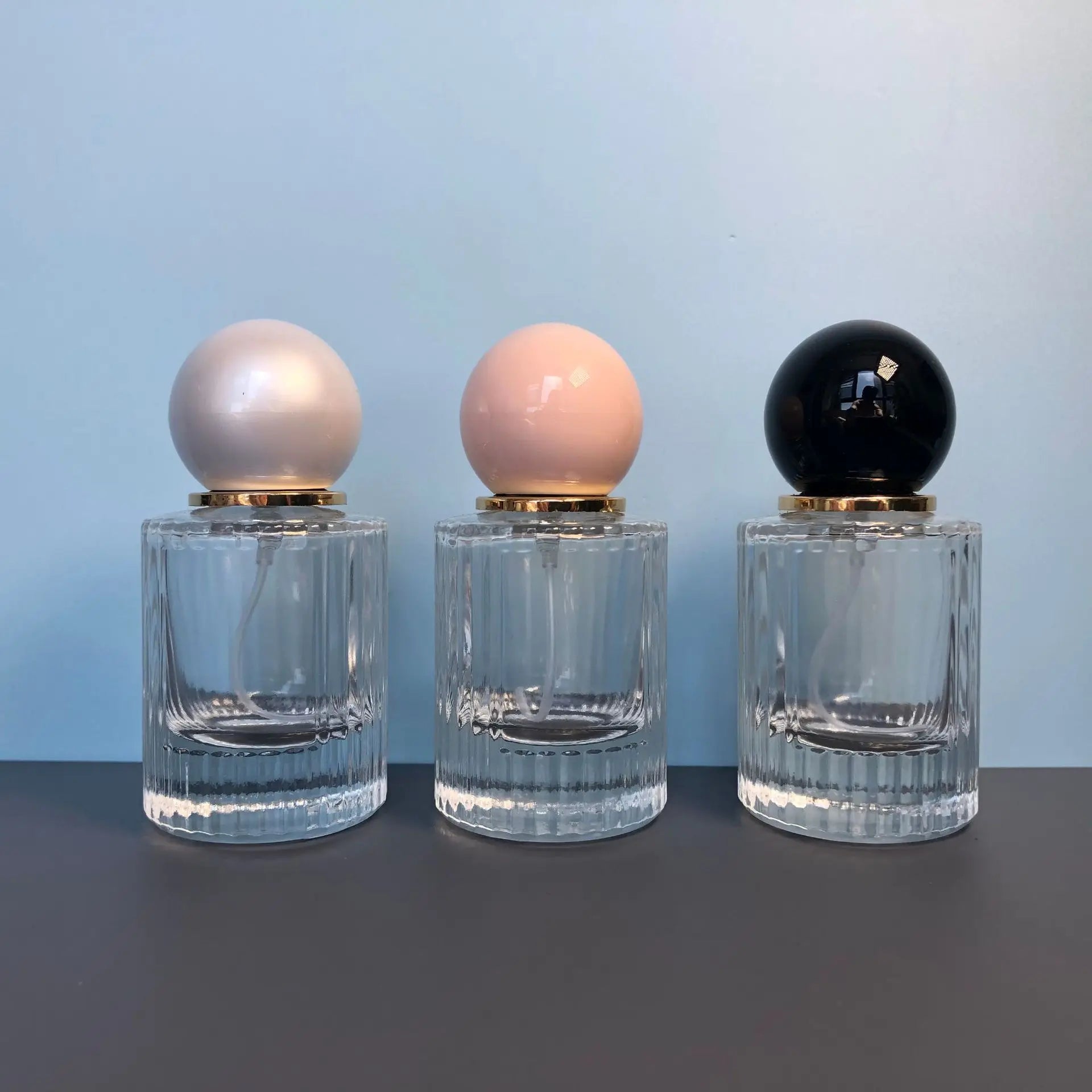 Thick Glass 30ml 50ml Lady Glass Luxury Spray Perfume Glass Bottle With Colored Ball Cap
