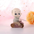Wholesale Resin Grandma Figurine Grandma Sitting in a Chair Birthday Gift for Grandparents