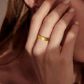 EManco Classic 14K Gold Stainless Steel Ring Flash Full Frosted Promise Jewelry for Parties