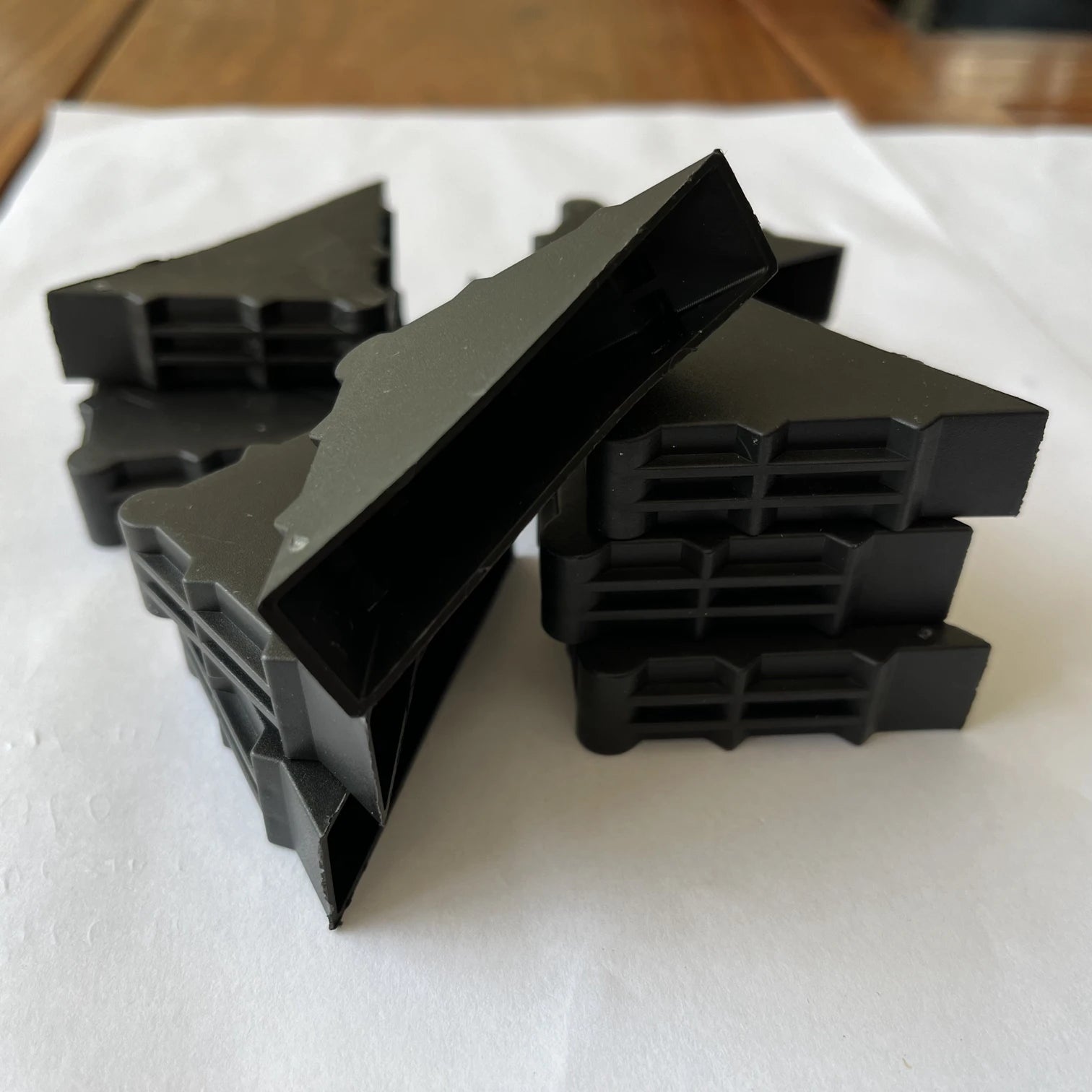 Plastic Glass Corner PP Protect at Factory Price for Household Products