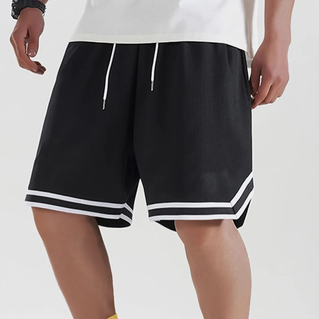 Hot Selling Summer Shorts Quick Dry Breathable Athletic Workout Shorts Men's Shorts