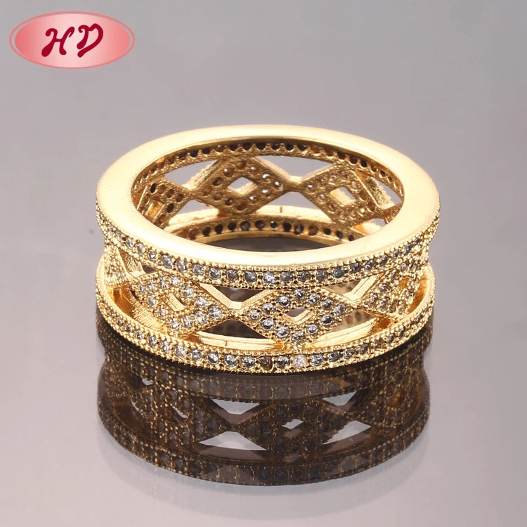Trending Products Fashion Finger Ring for Women Gold Plated Paved Diamond Ring