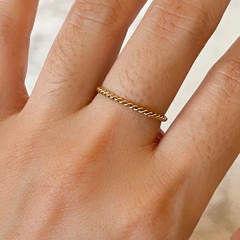Dainty 18k PVD Gold Plating Stainless Steel Skinny Twisted Ring Twist Thin Rope Infinity Band Ring for Women