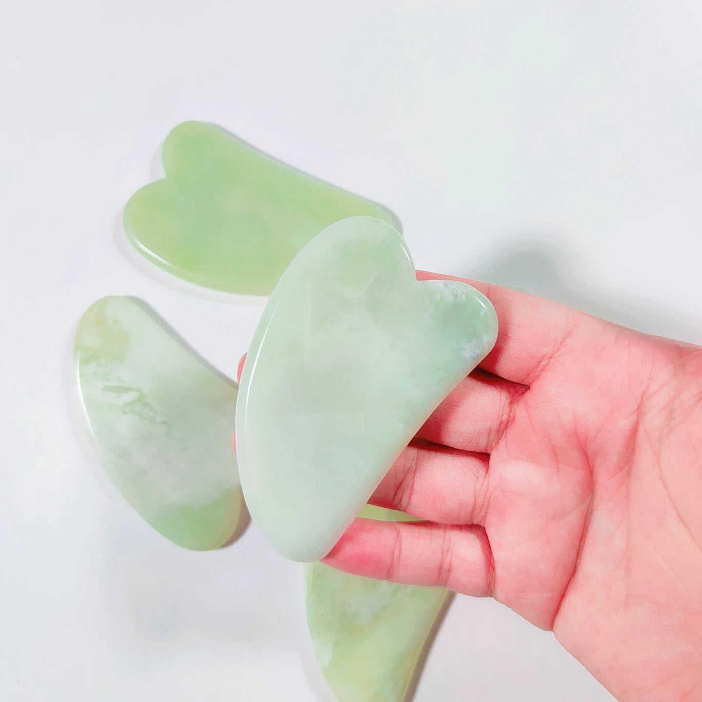 HY Wholesale Factory Price v Shape Smooth Stone Xiuyan Jade Crystal Massage Gua Sha Tools