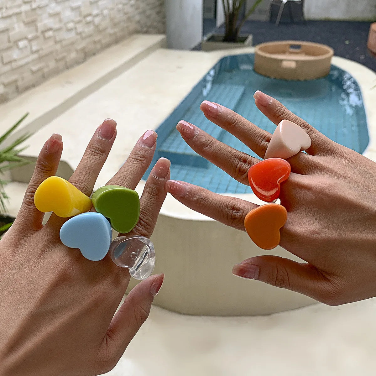 2023 Summer Wholesale Fashion Candy Opening Acrylic Rings Heart Shape Resin Acrylic Large Rings Jewelry for Women