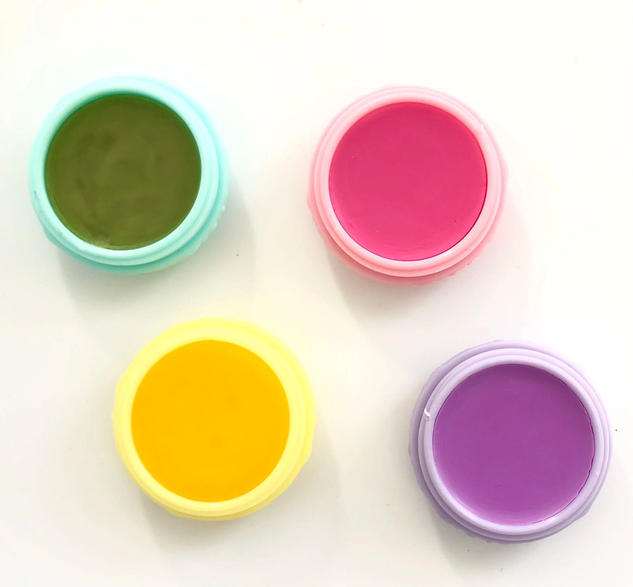 Hot Selling Long-lasting Herbal Waterproof Cream Lip Balm with Private Label 5g Travel Size