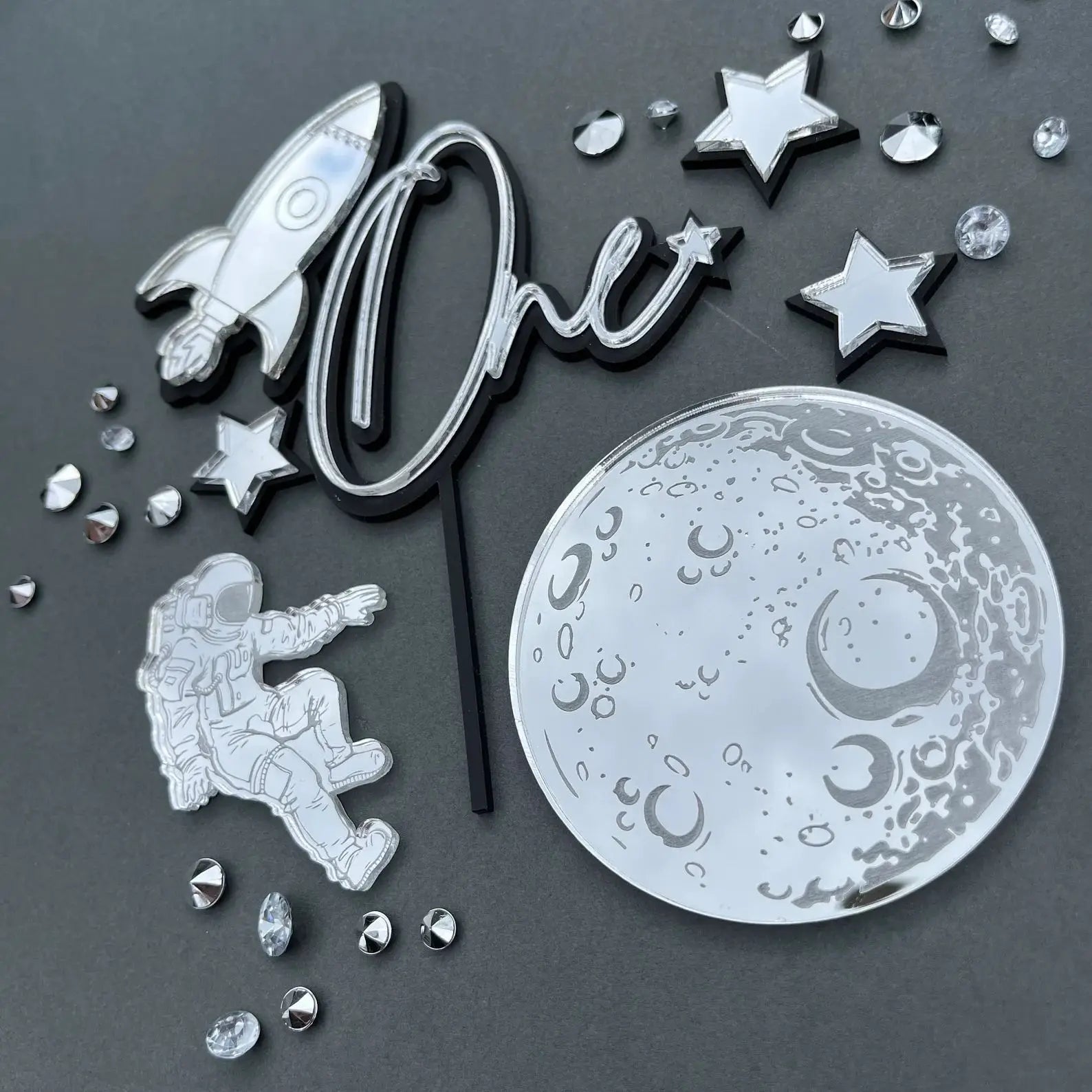 Spaceman Themed Children's Birthday Cake Decoration Set Acrylic Cake Topper Party Accessory