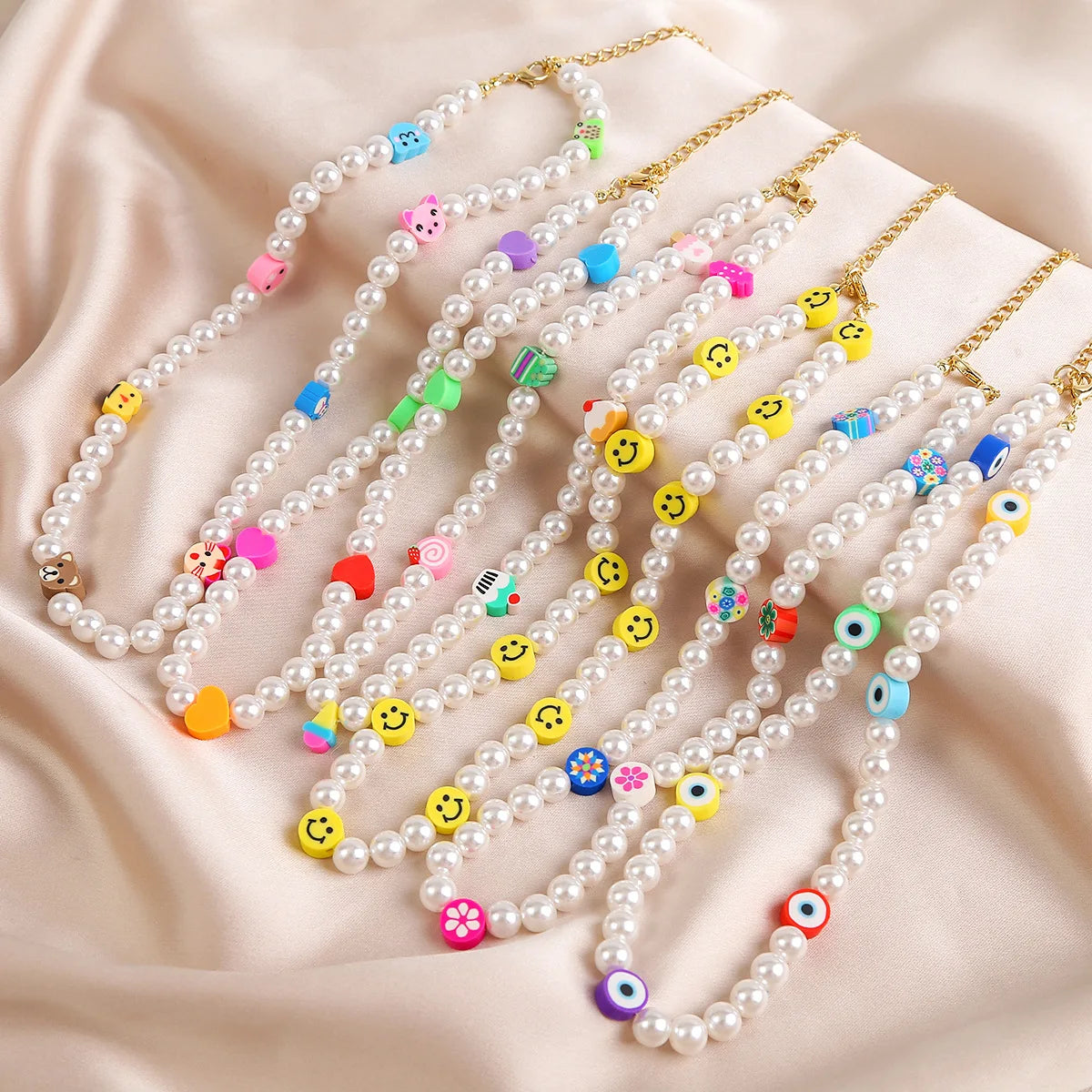 Boho White Pearl Beaded Necklaces for Women Fashion Wholesale Pearl Bead Chain Statement Necklace Jewelry