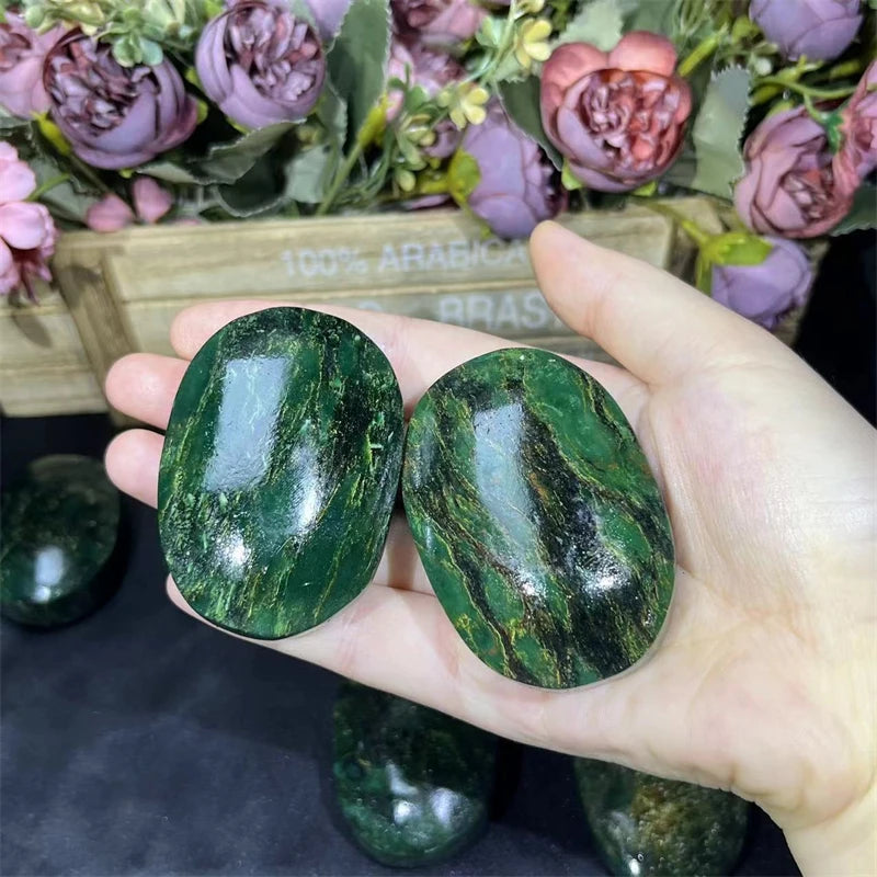 Natural Crystal Healing Stone  Crystal Plam Stone Verdite Plam Stone for Gifts