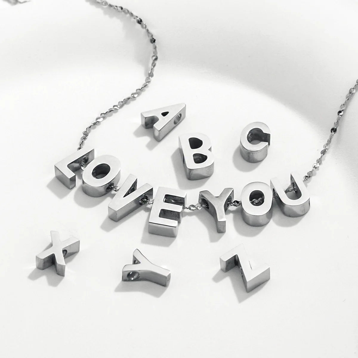 Custom Stainless Steel Letter Diy Pendant Silver Gold Plated 26 English Alphabet Charm Pendant with Hole Jewelry Sets