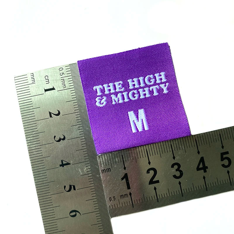 Wholesale High Quality Woven Polyester Size Main Neck Label Design logo for Clothing