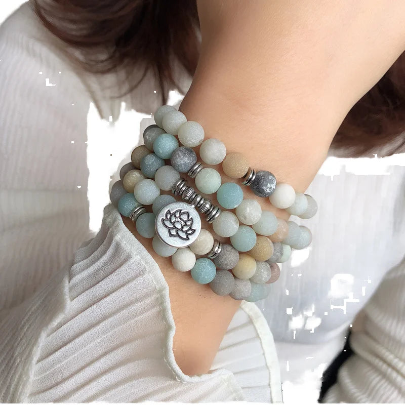 Trendy Matte Frosted Natural Stone Beaded Bracelet with Simple round Disc Lotus Flower Pendant for Parties Gifts Christian Style