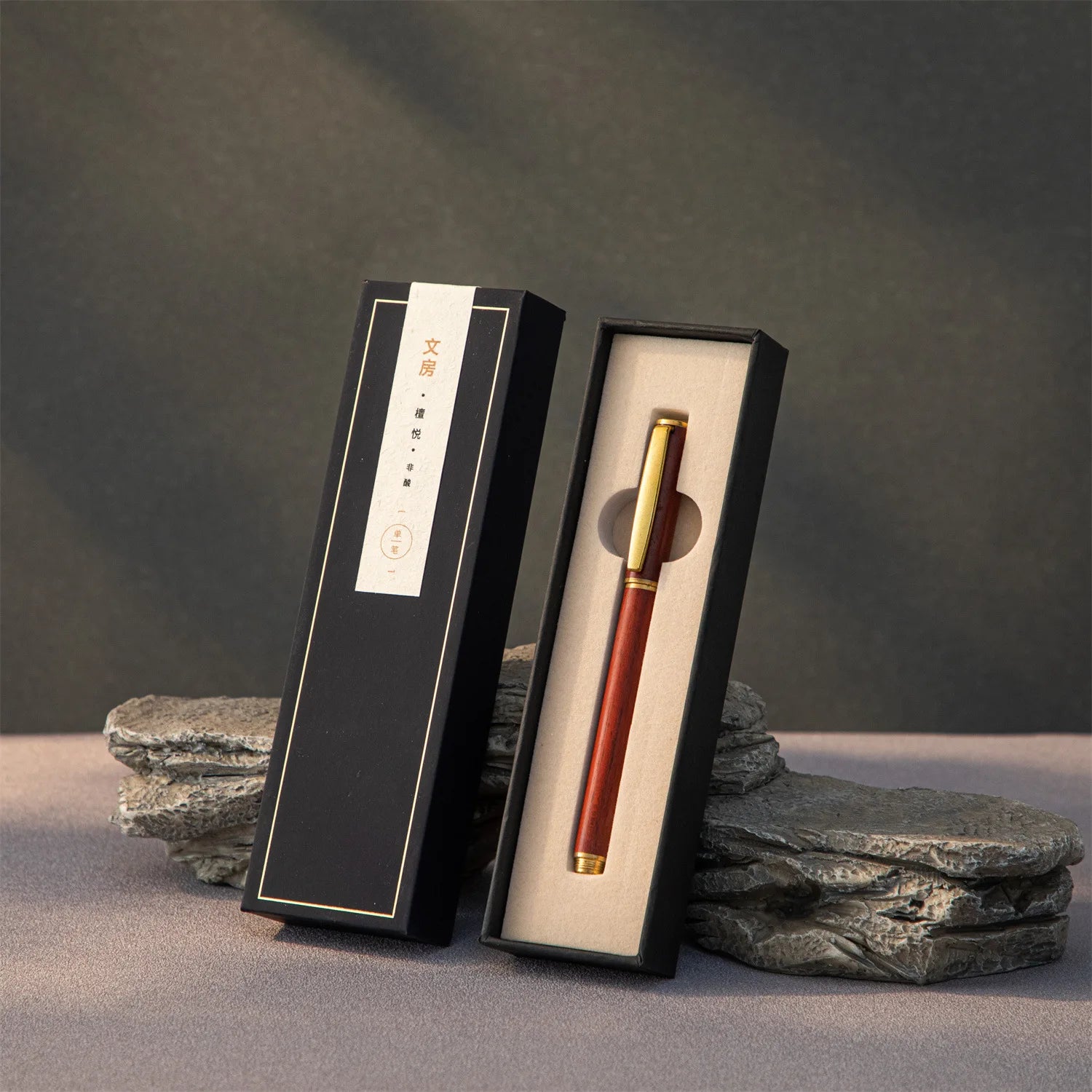 Luxury Business Gift Box Set Metal Ballpoint Pen Engraved Metal Pen Advertising Gift Gold Pen for Business