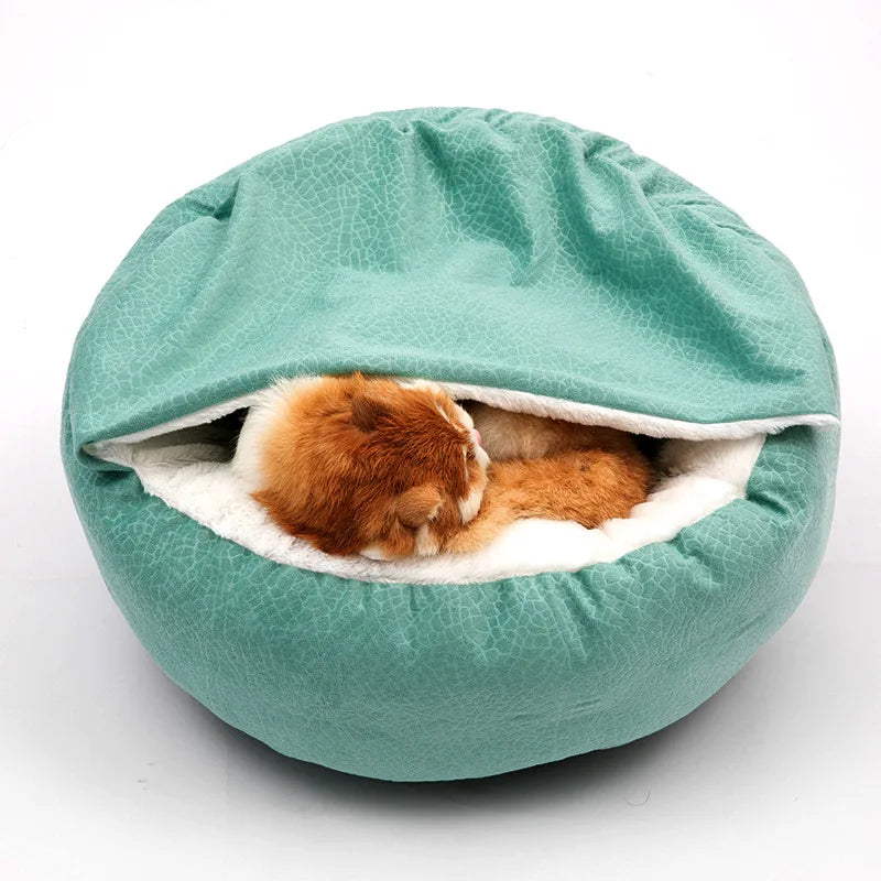 Customizable Soft Warm Anti-Slip Heated Pet Bed with Blanket Cover Solid Fiber Cave for Puppies and Cats Customizable