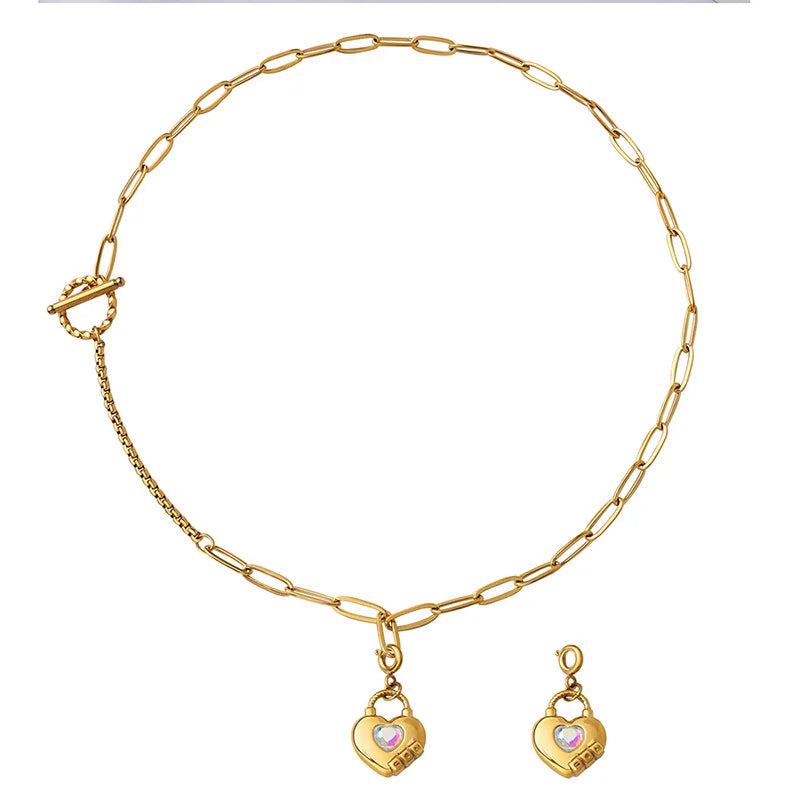 Multiple Wear Methods Stainless Steel 18K Gold Plated Chunky Chain Ot Button Glass Crystal Heart Necklace