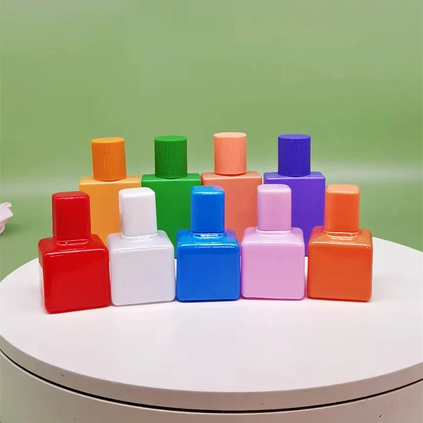 Spot 30ml pink Blue White Black Aromatherapy Essential Oil Glass Bottle Perfume Diffuser Bottle square Mini Sample Bottle