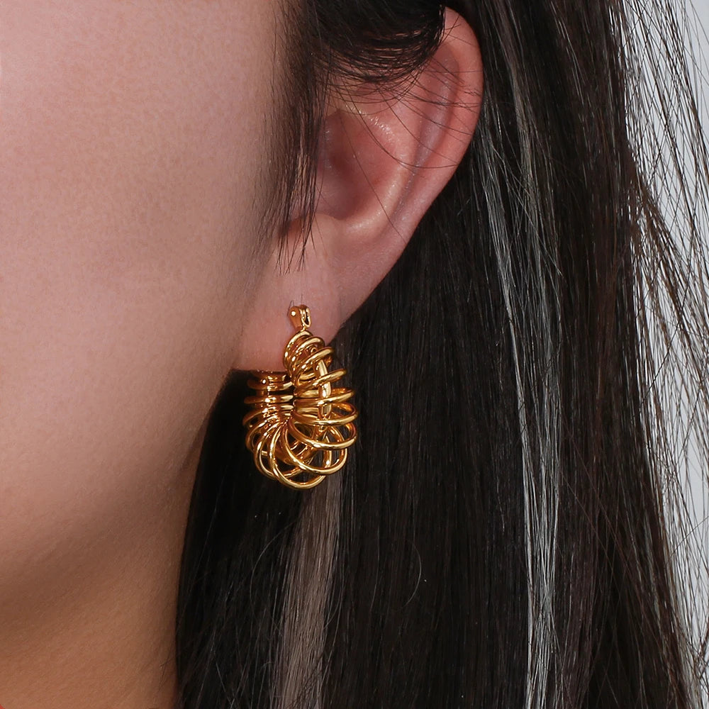 Special Design Stainless Steel Hollow Out Earrings 18K Gold Plated Jewelry Twisted Hoop Earrings for Women
