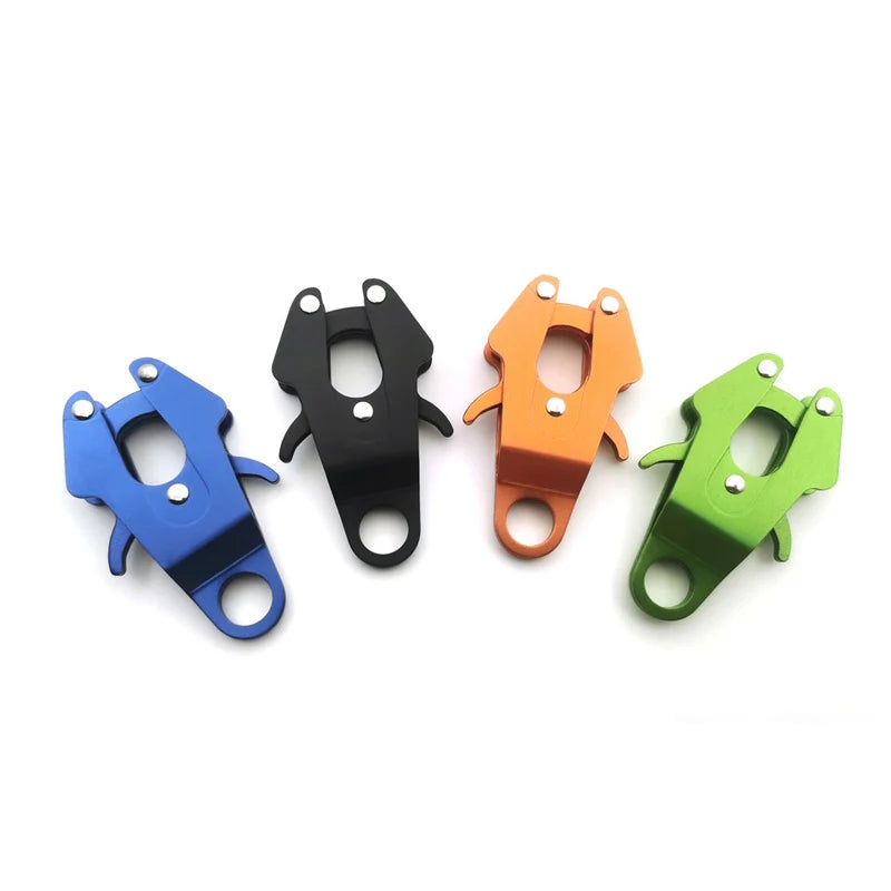 Wholesales Free Sample Pet Accessories Tactical Dog Leash Carabiner Multi-Function Aluminum Alloy Connectors Clip Frog Buckle