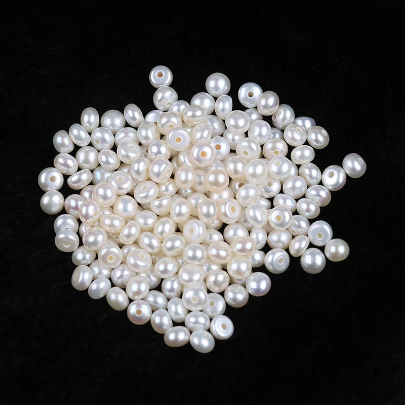 Zhuji Wholesale Natural 4-4.5mm White Freshwater Button Flat Pearls 4-4.5mm White Color Half Hole Loose Jewelry Jewelry Making