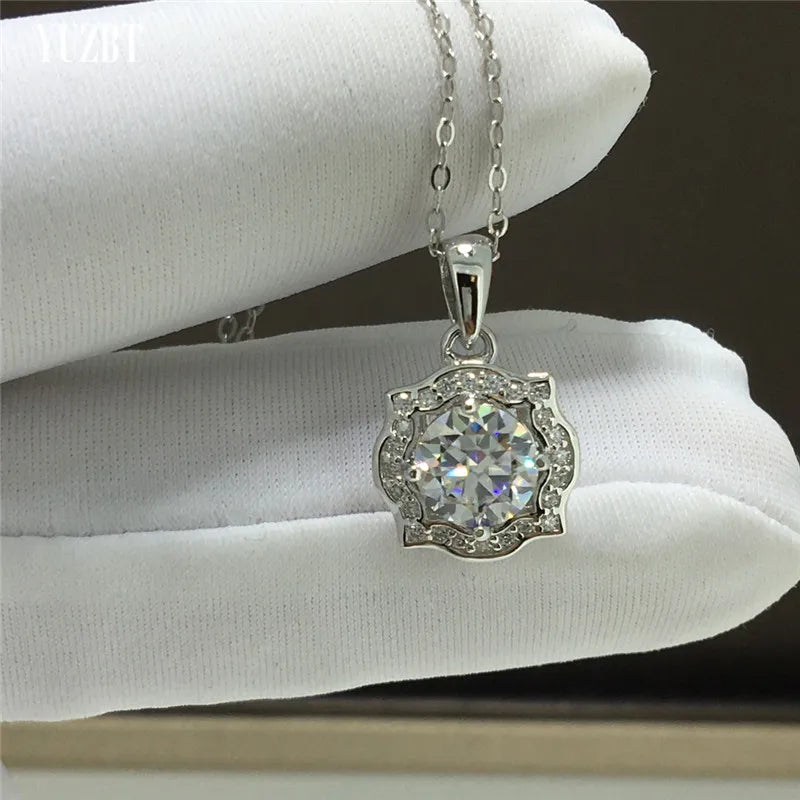 925 Sterling Silver 1 Carat Diamond Test Past Brilliant Cut D Color Moissanite Engagement Pendant Necklace Women Fine Jewelry