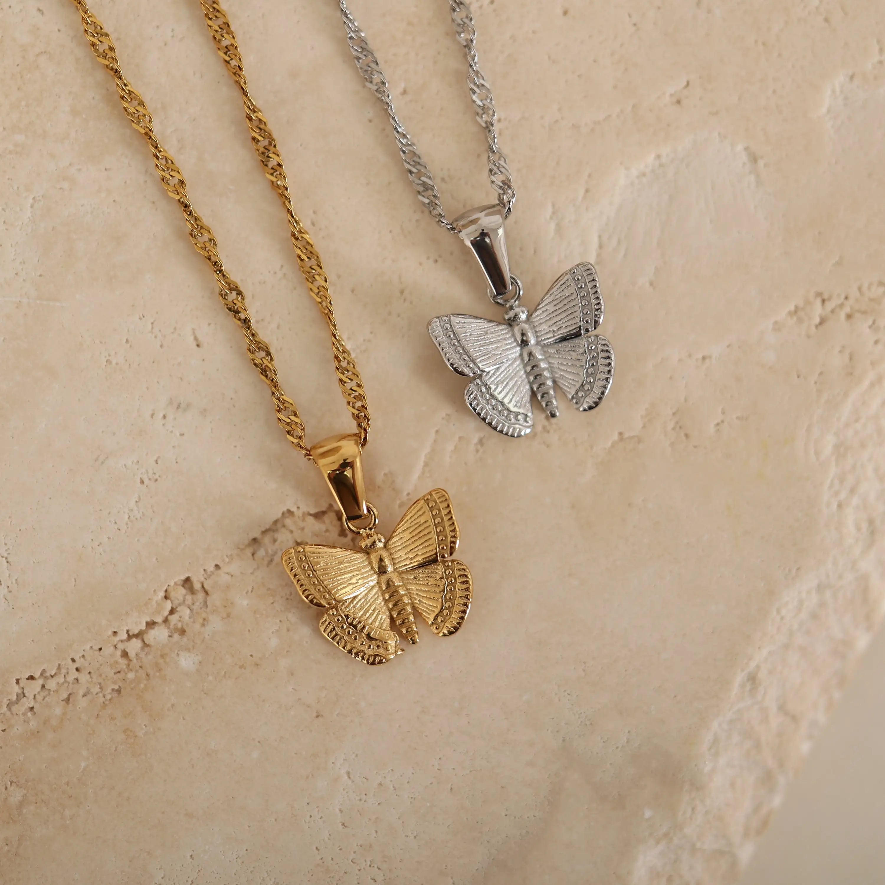 Minimalist Fashion New Style Stainless Steel 18K Gold Butterfly Vintage Necklace Jewelry for Women