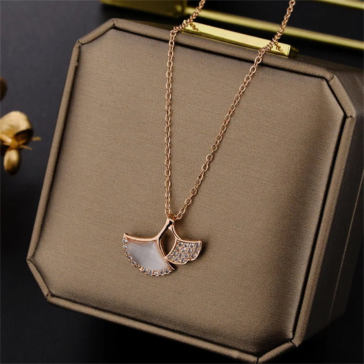 Wholesale New Titanium Steel Rose Gold Friendship Statement Necklace Ginkgo Leaf Shell Necklace