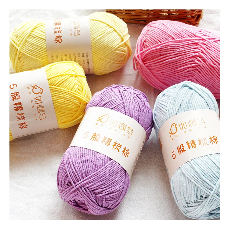 Factory Wholesale 50g Dyed Blended for Scarf Pillow Blanket Milk Cotton Yarn 5ply