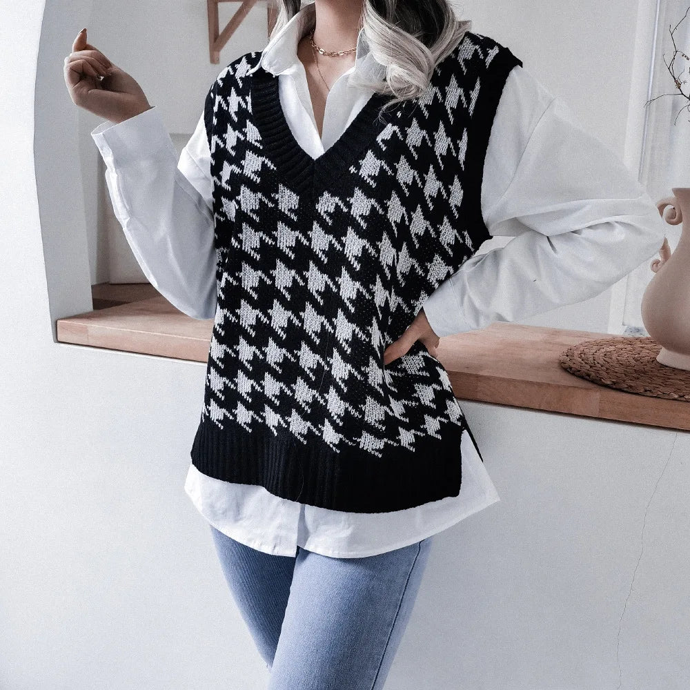 Autumn V-Neck Casual Loose Knit Vest Sweater Women Fashion All-Match Pullover Tops College Style Diamond Print Tank Sweater Vest
