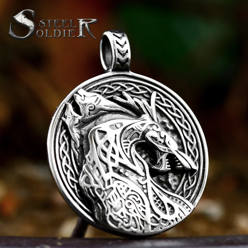 SS8-1291P 2023 New Style 316L Stainless Steel Viking Wolf Pendant the Helm of Ave Pendant Viking Runes Pendant Animal Jewelry