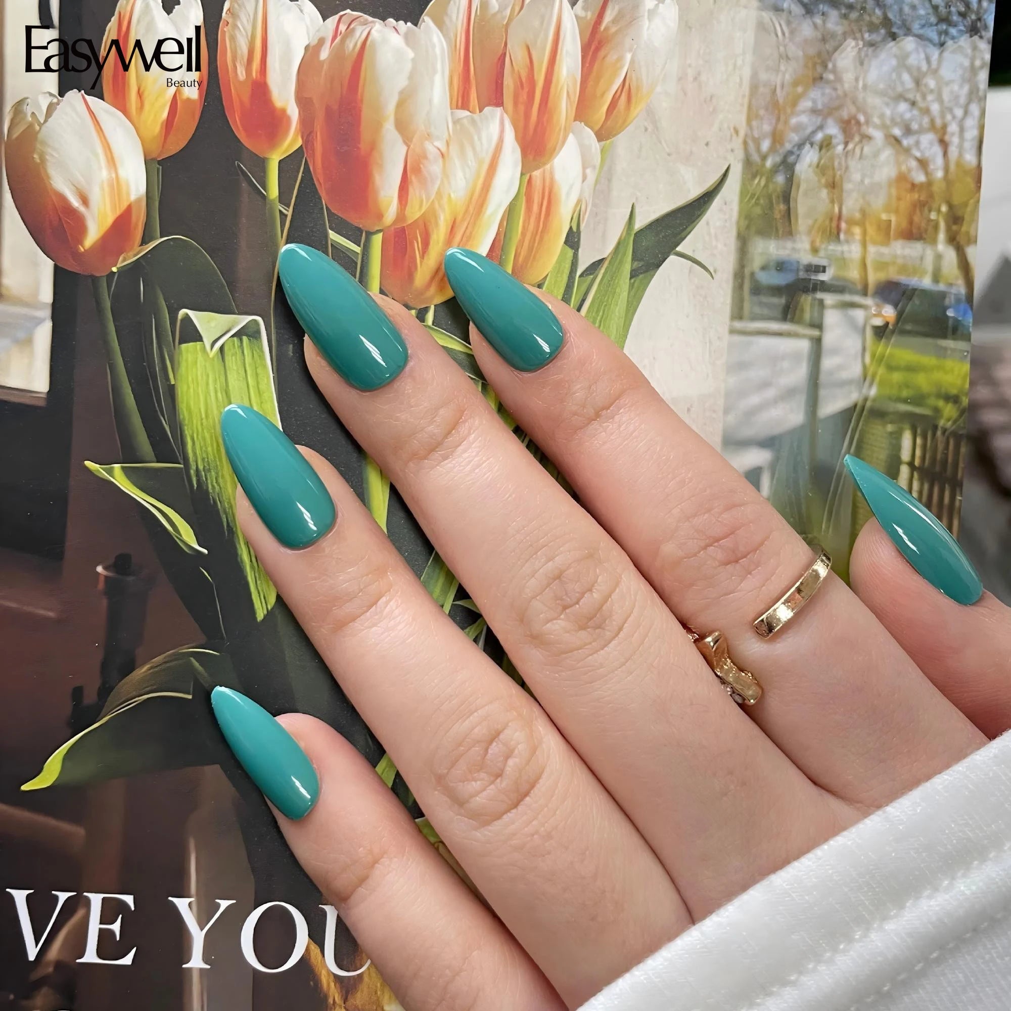 Easywell Hot Selling Solid Almond Fake Nails Wholesale Luxury Nail Stickers Artificial Handmade Press on Nails with Custom Box