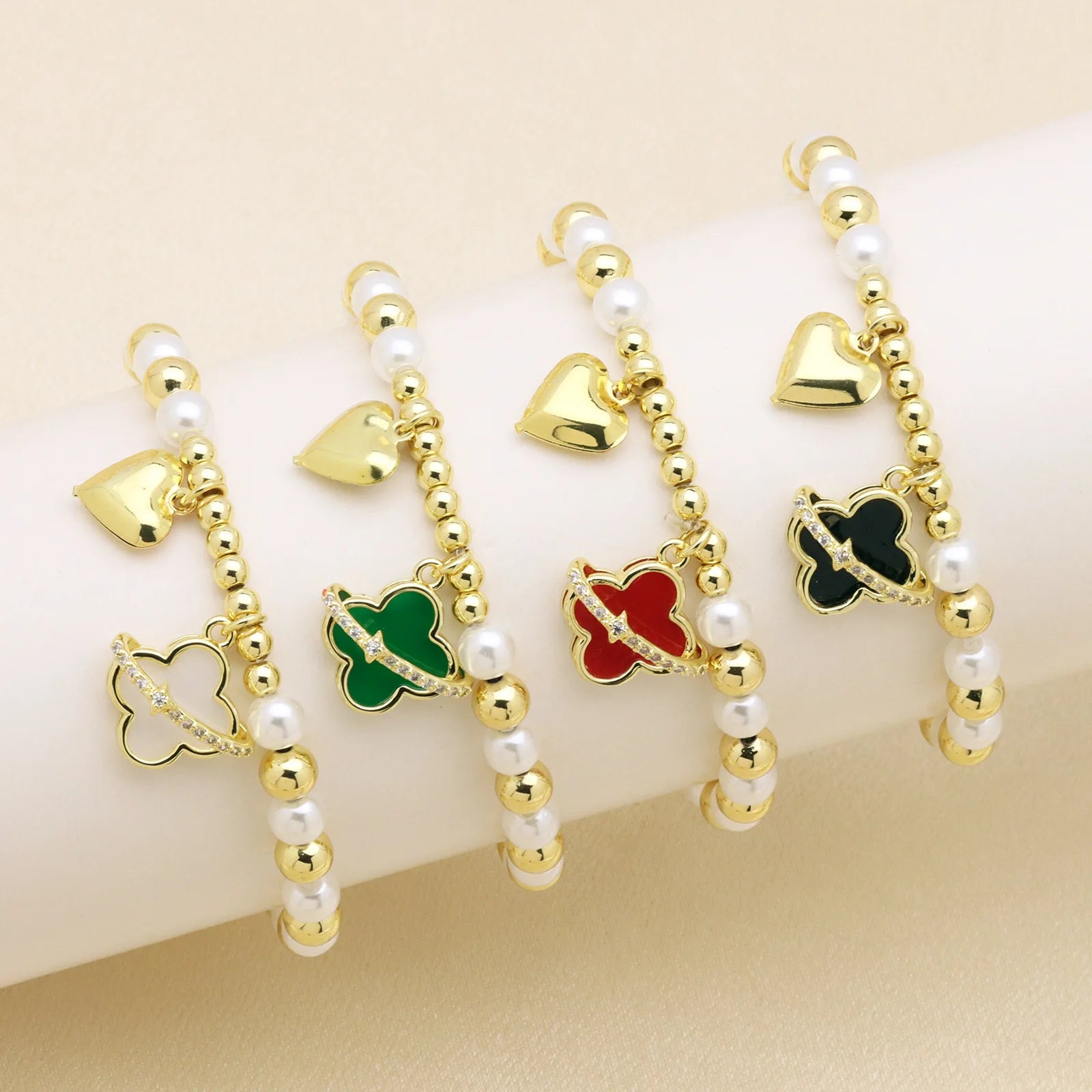 HS0104 Round Bead Stringed Pearl Bracelet Flower Petal Heart love Charm Zircon Pendant Bracelet Women Jewelry Wholesale
