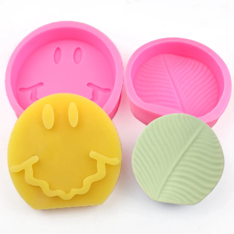 XGY-105 Silicone Chocolate Mould with Round Smiling Face/leaf Shape  Silicone Sugar Lace Mould 3D Fondant Mermaid Tail Cake Mold